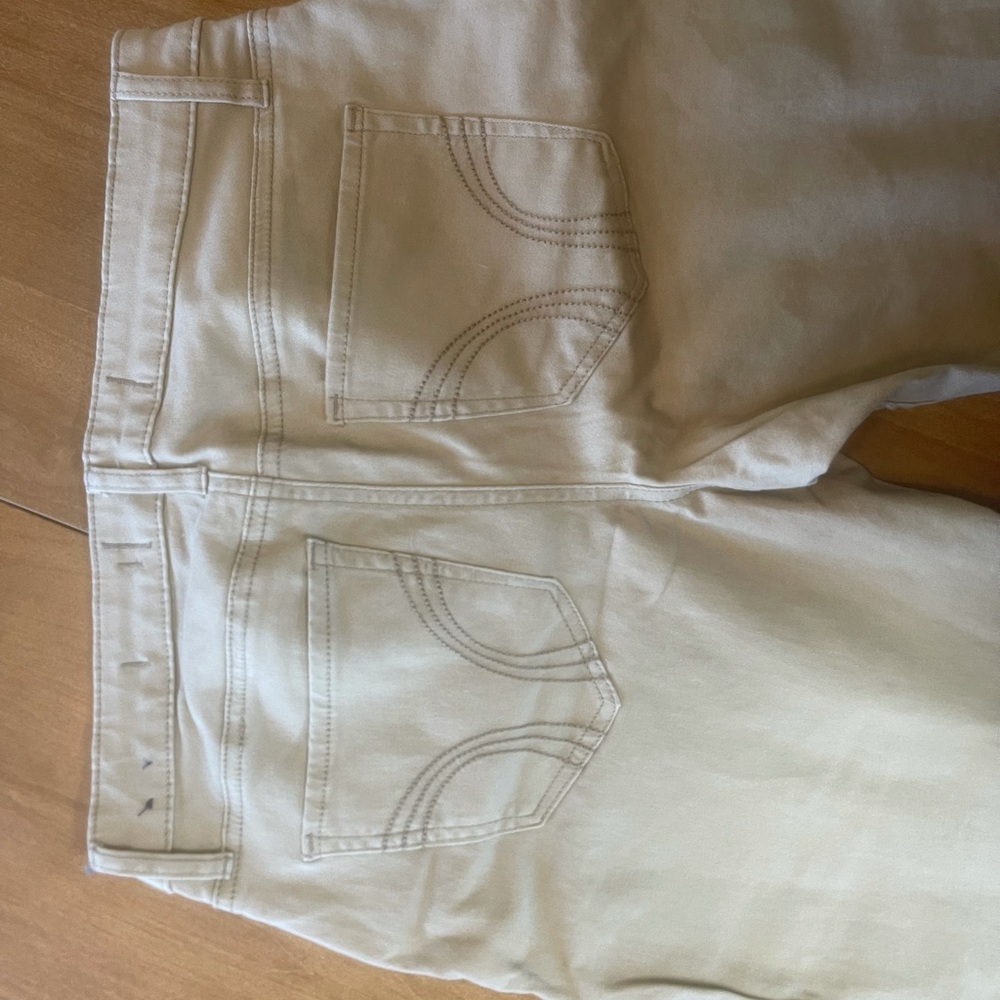 Hollister khaki pants